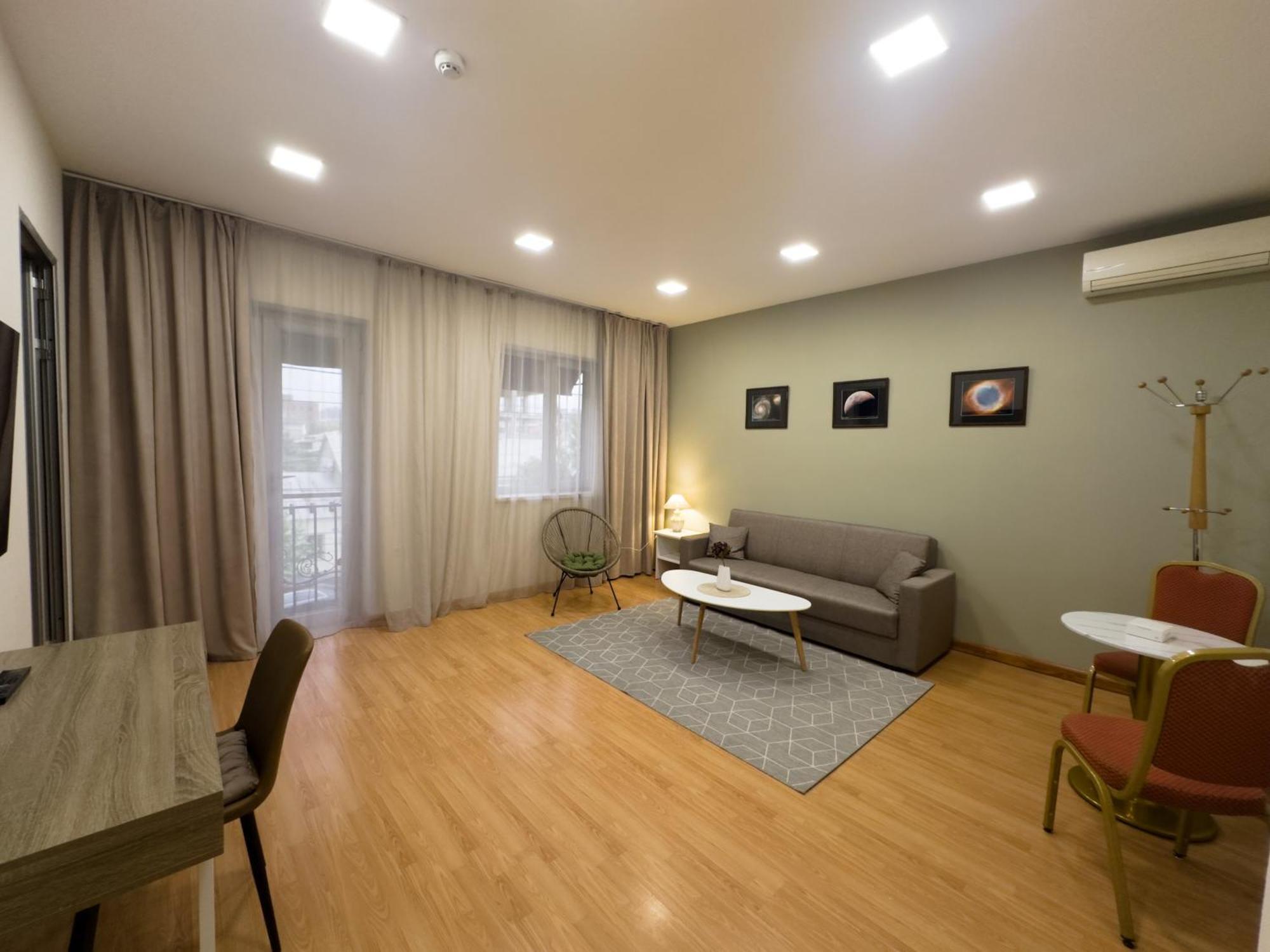 Rest Apartments By Nava Hotel Erevan Esterno foto